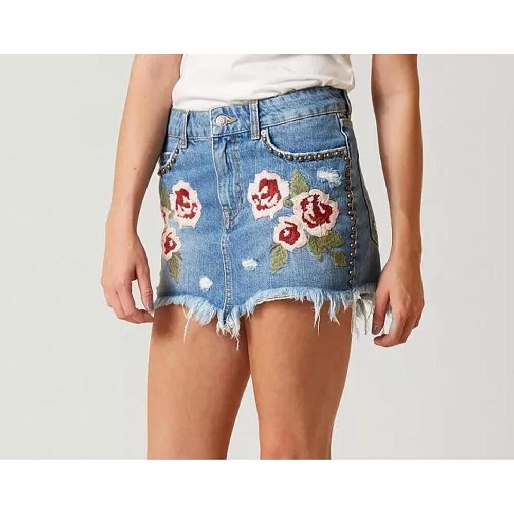 Free People Wild‎ Rose Embroidered Denim Mini Skirt size 24